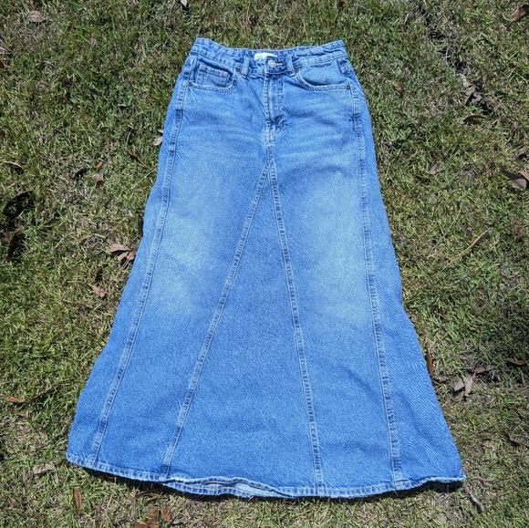 ZARA Skirt Size S Blue Light Wash Midi Maxi Denim High Waist A Line Pockets - Picture 3 of 10